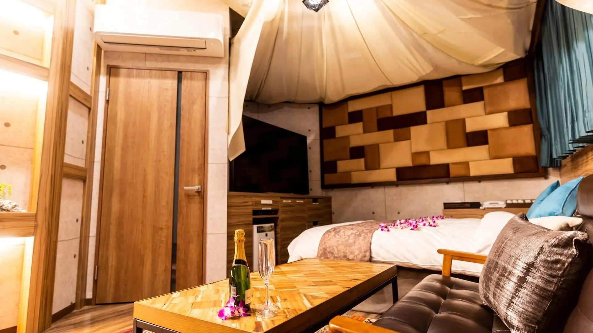 Hotel Bali An Resort Shinjuku Forest 東京都 ラブホテル