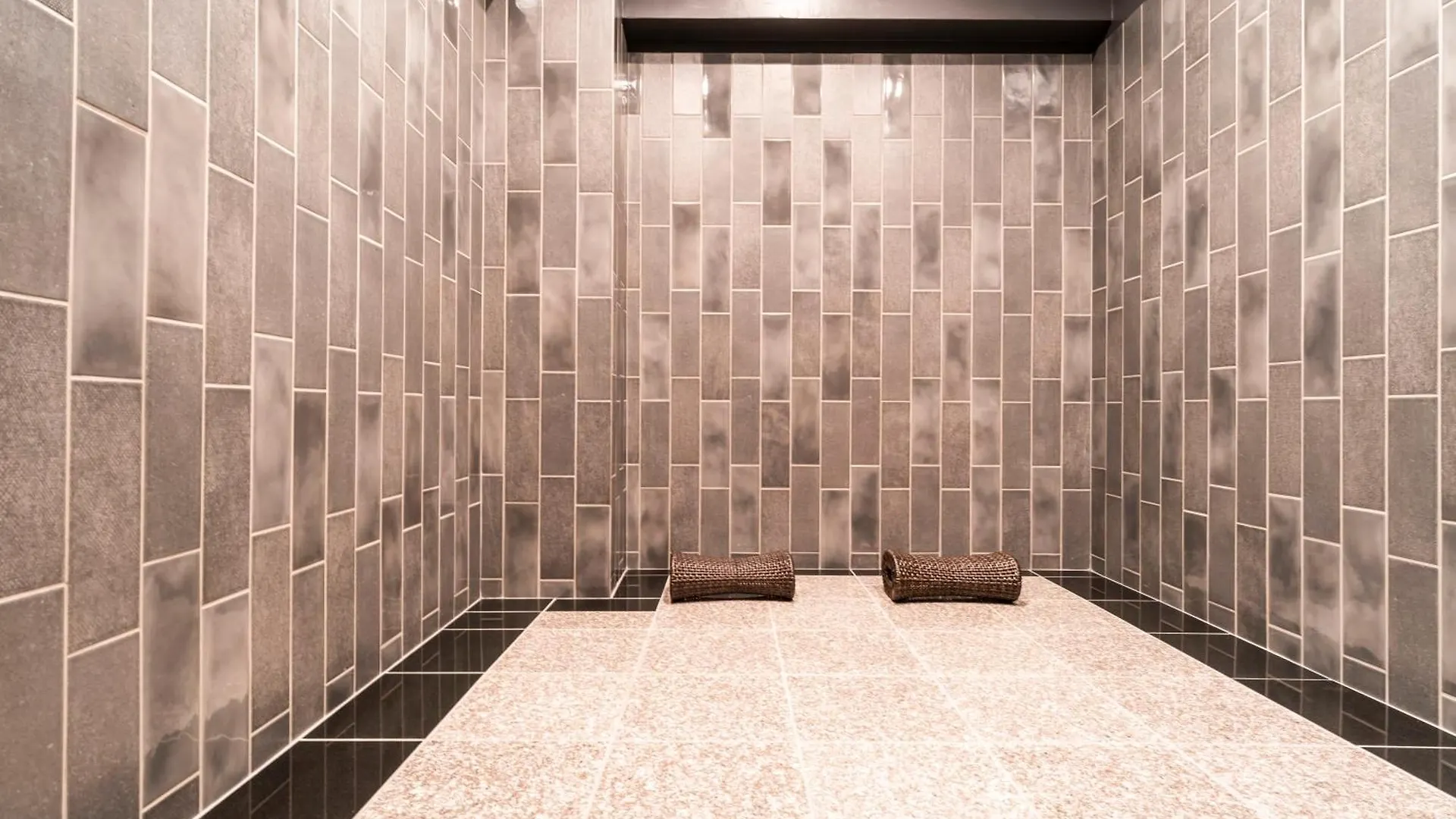 Hotel Bali An Resort Shinjuku Forest Tokyo Love hotel
